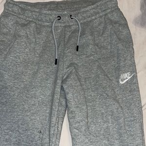 Gray nike sweats